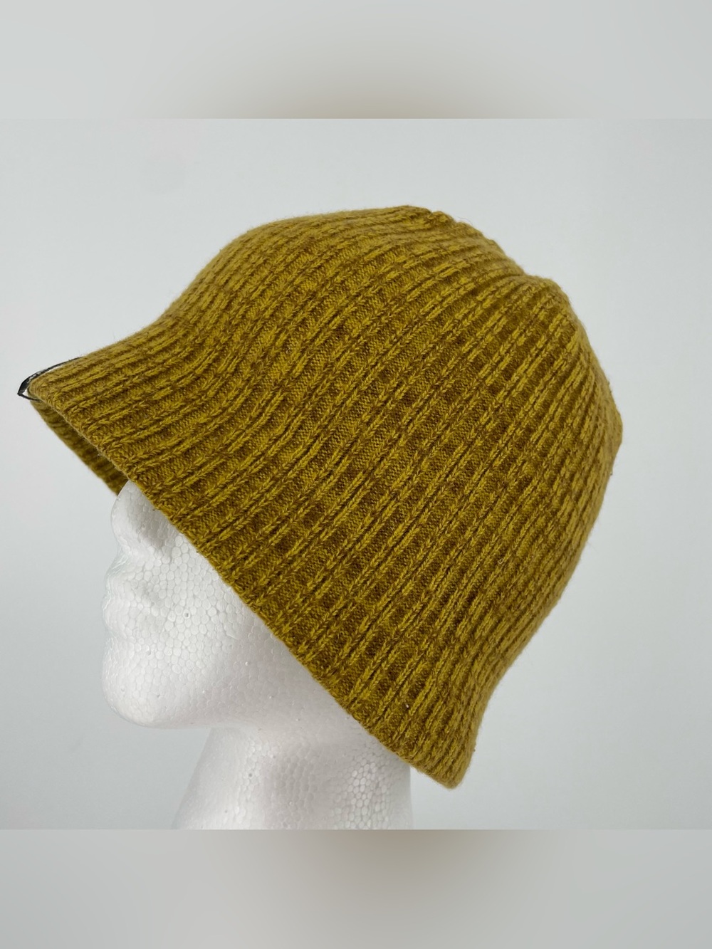 Patagonia Brodeo Beanie-Talon Gold - Picture 4 of 6